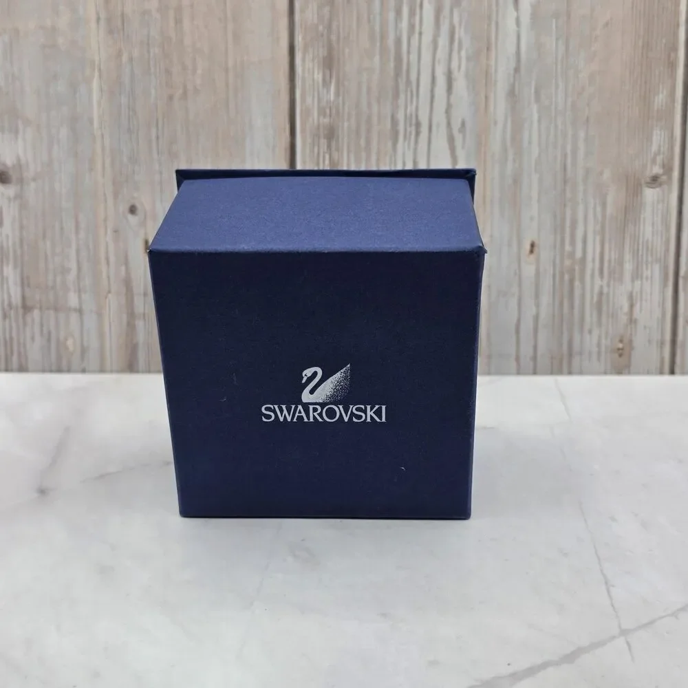 Swarovski 2002 Crystal Moments Figurine Gold Crystal Lighthouse 275013